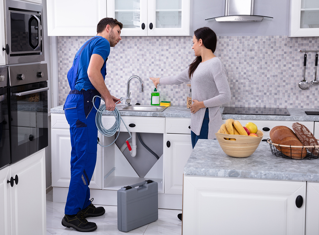 Why You Need To Hire An Emergency Plumber | Katy, TX