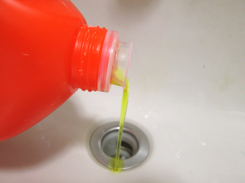 Drain Cleaning Service: The Dangers Of Using Chemical-Based Drain Cleaners | Sugar Land, TX