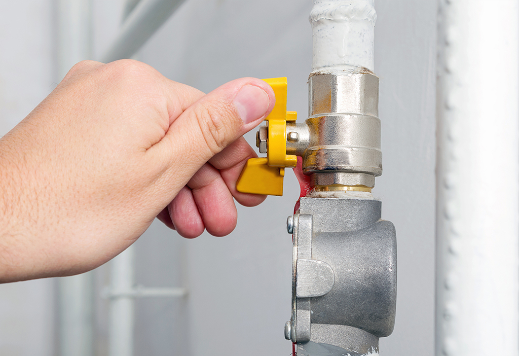 Various Valves That A Plumber Near Me Can Install In Your Plumbing | Houston, TX