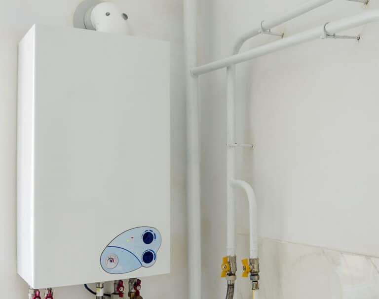 The Benefits of Inline Water Heaters for Small Spaces - bluefrog ...